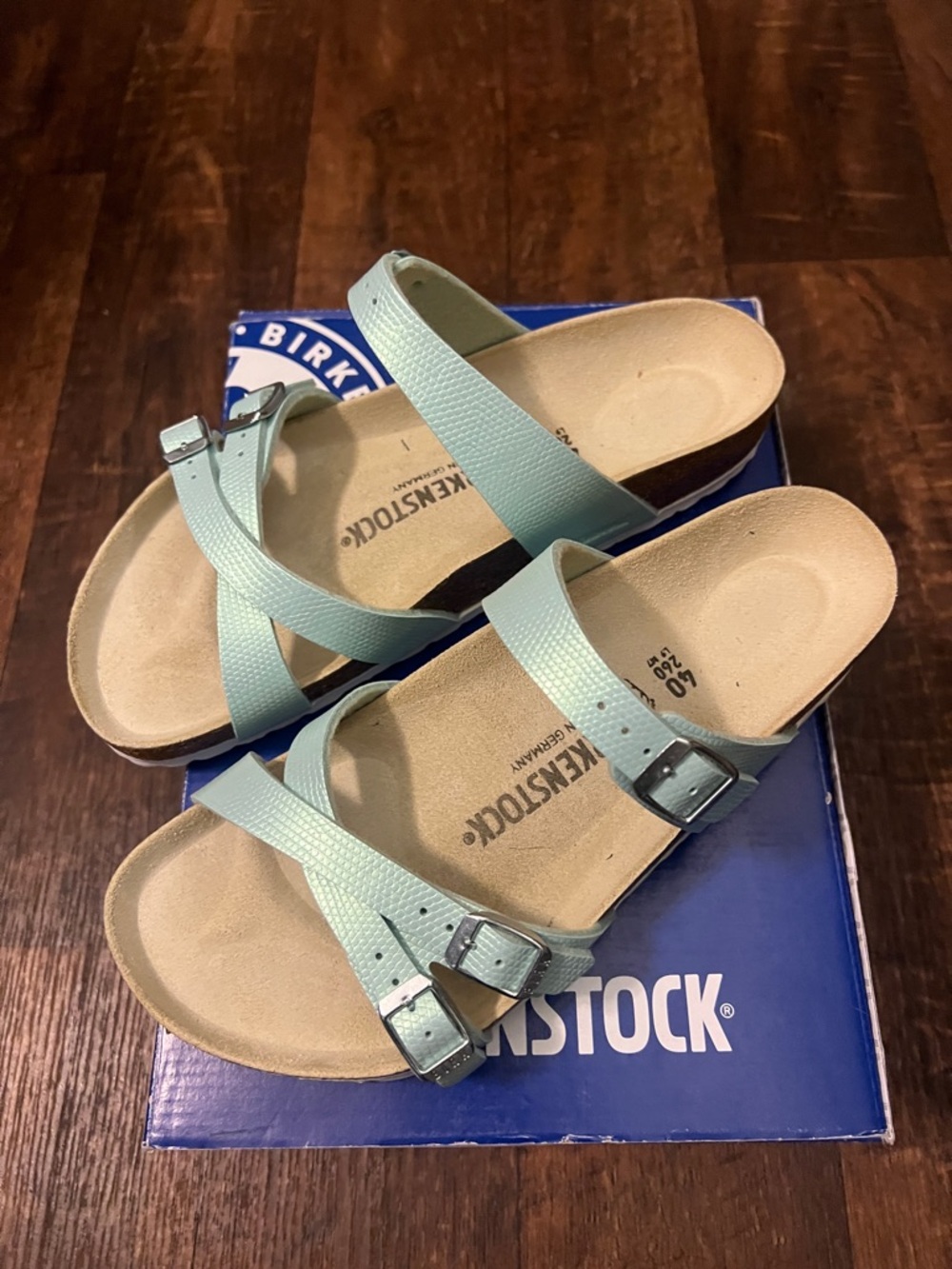 Birkenstock Shiny Lizard Surf Green Franca Sandals - Picture 2 of 4
